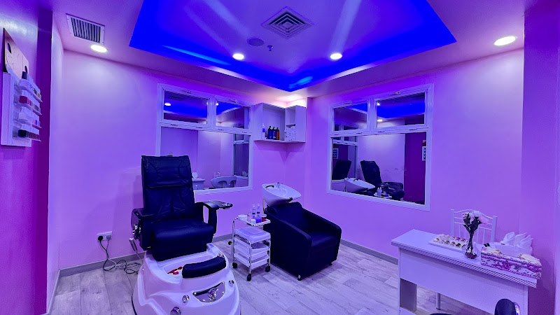 Tres Beaux Salon photo 3