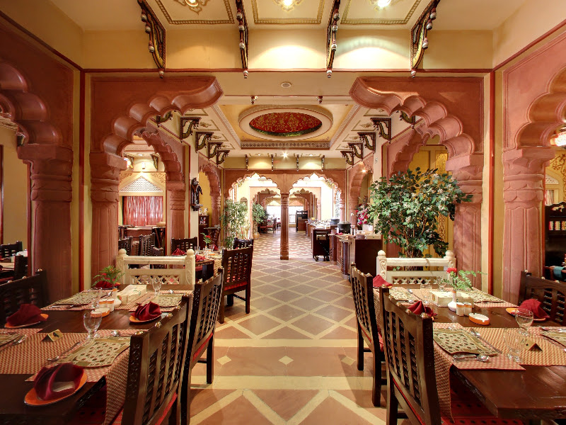 مطعم مغل محل photo 3