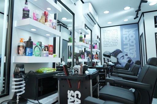 Calicut Saloon photo 3