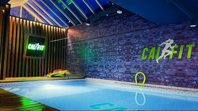 CalFit Family Gym for Ladies & Kids photo 3
