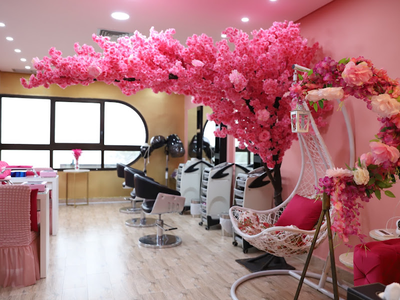 The French beauty Ladies Salon & Spa - Mangaf