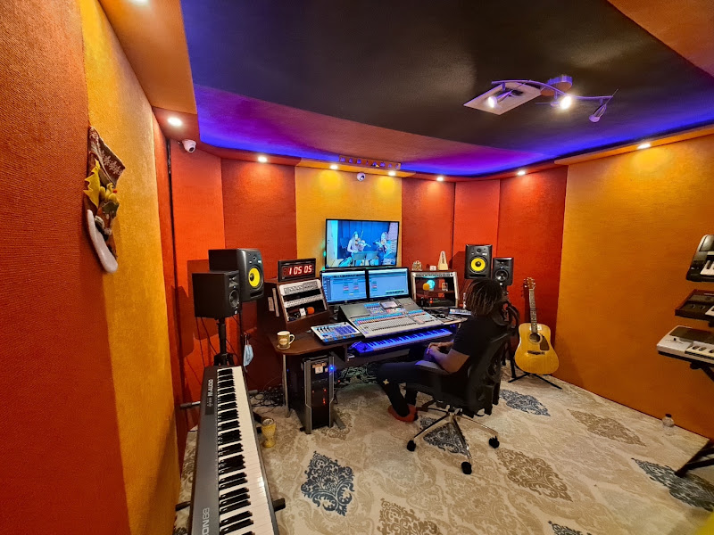 Mediamax Music & Film Studio photo 2