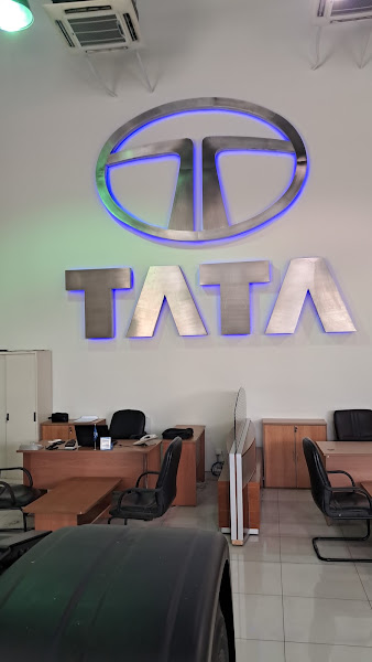 Al Zayani Tata Service Centre, Ahmadi photo 2