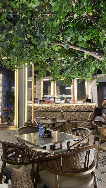 Falamanki Cafe