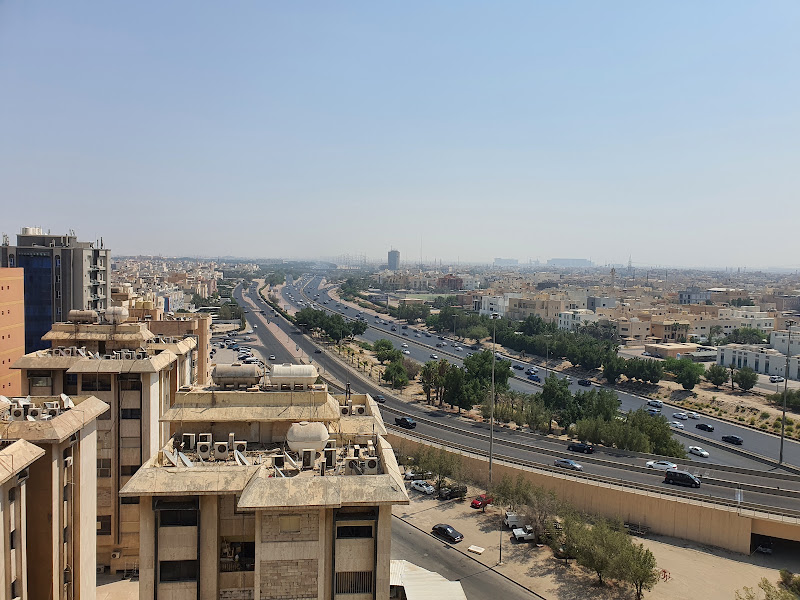 مكتب محامي photo 2