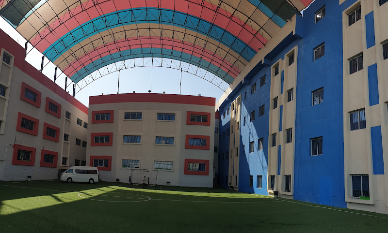 الأكاديمية الباكستانية الإنجليزية Pakistan English academy