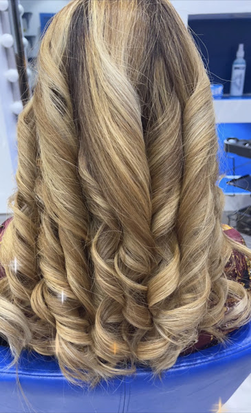 Santorini beauty salon& spa photo 2