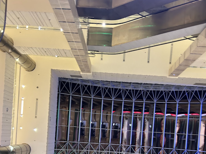KIB Sabah Al Salem Branch - بنك الكويت الدولي photo 3