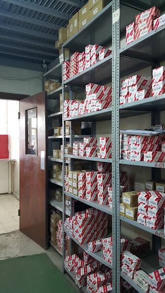 شركة الصالحية لقطع غيار السيارات photo 4