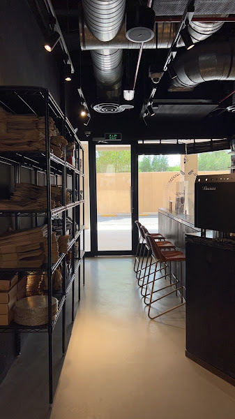 Hindough's Bakery photo 4