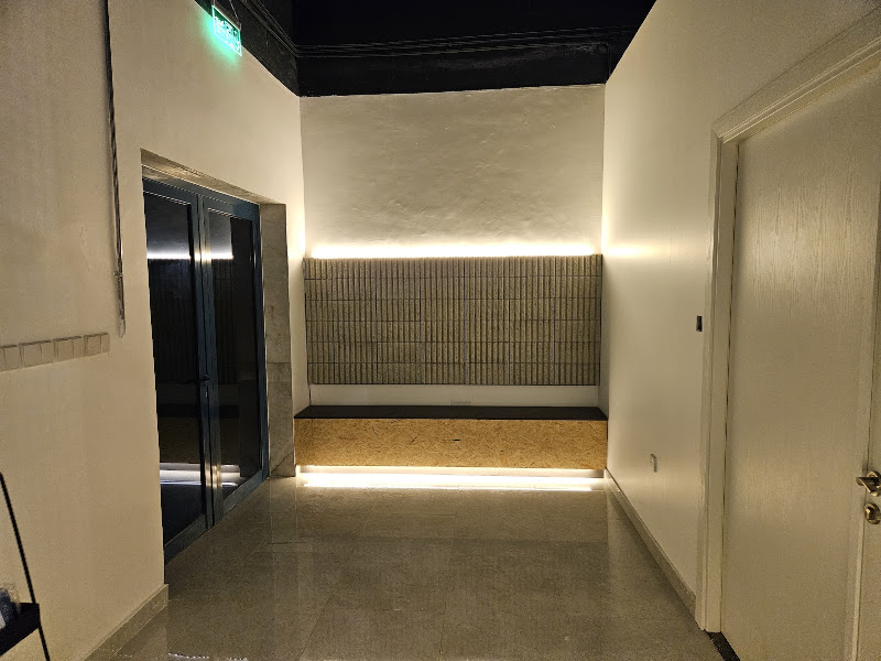 Hustle gym photo 3