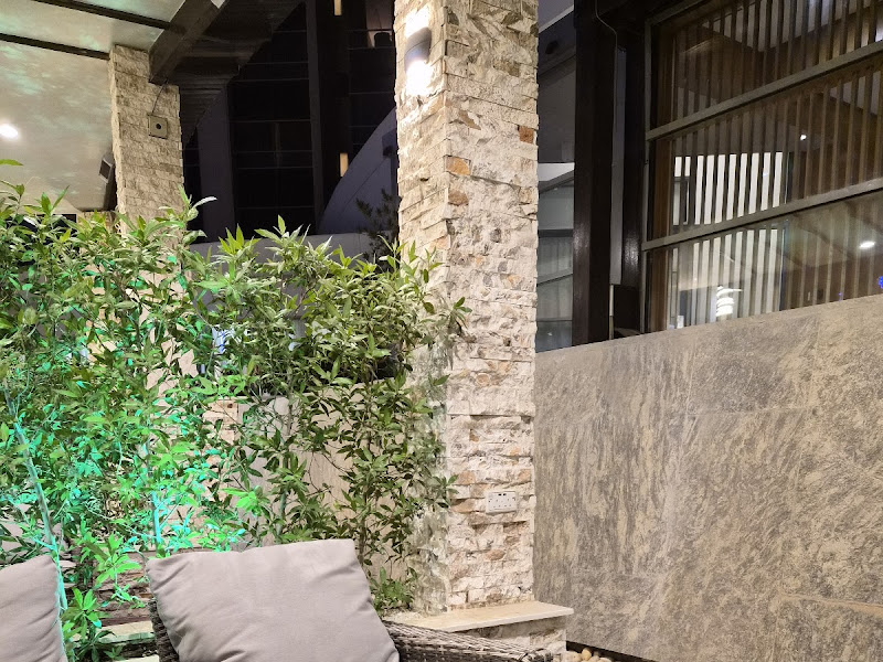 Ayam Zaman Lebanese Restaurant | مطعم أيام زمان اللبناني photo 4