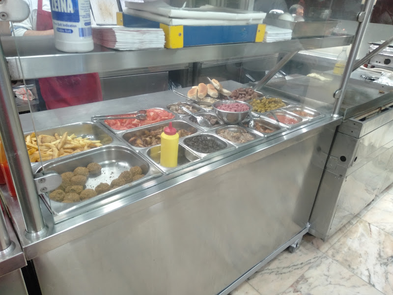 مطعم شموع الأفراح