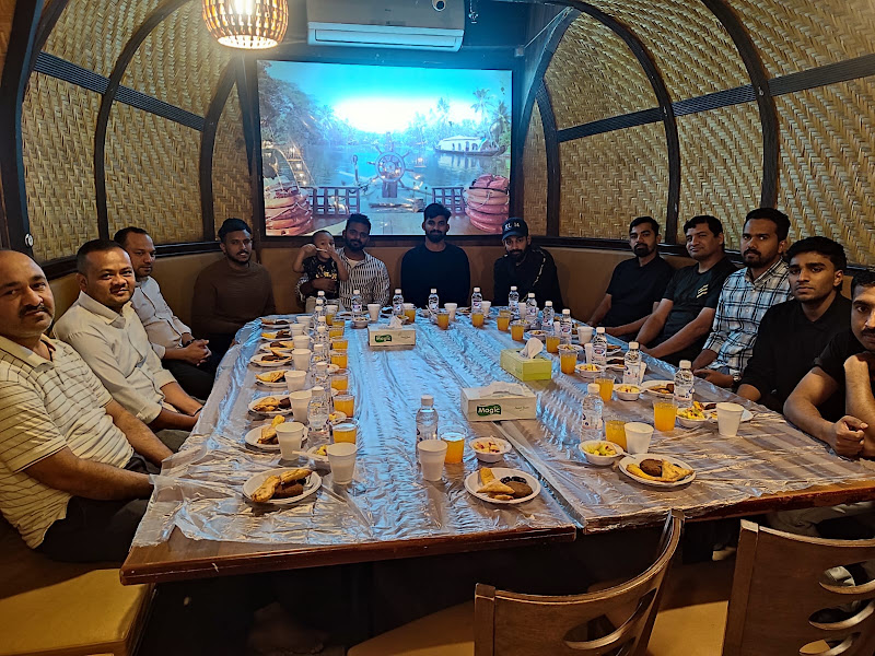 MAHAARAJAA RESTAURANT photo 2