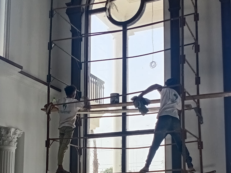 الشركة العالمية لمقاولات تنظيف المباني والطرق-AL-ALMIYA CLEANING CONTCO