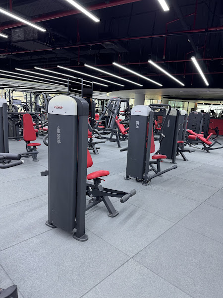 POWERHOUSE GYM photo 4