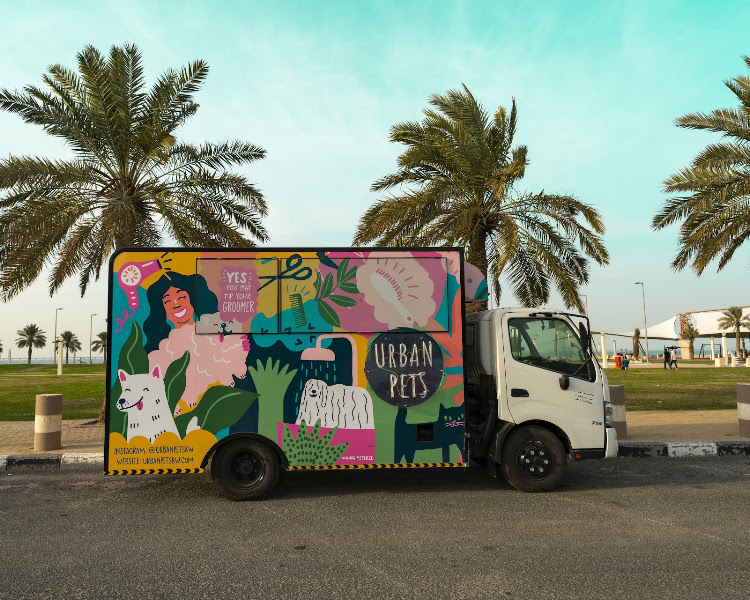 Urban pets Mobile grooming truck photo 4