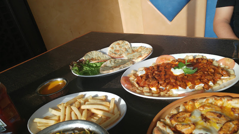 مطعم قصر الاغا photo 2
