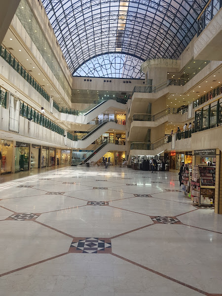 معهد الأثري photo 2