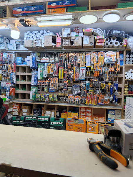 Luluwa Makkah Hardware shop2