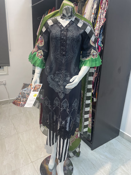 Miss Fashion women’s clothes & tailoring Co.شركة ميس فاشن لخياطة ملابس السيدات