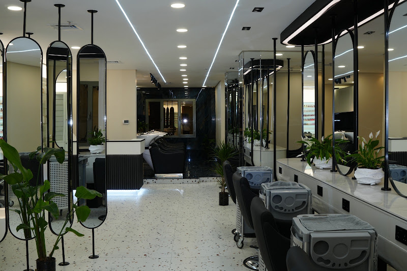 Mimi Stylish Salon photo 3