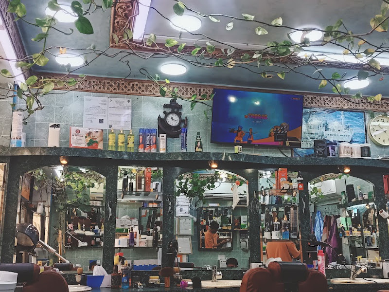 TRICHY SELVAM GENT'S SALOON. திருச்சி செல்வம் ஆண்கள் சலூன் photo 4