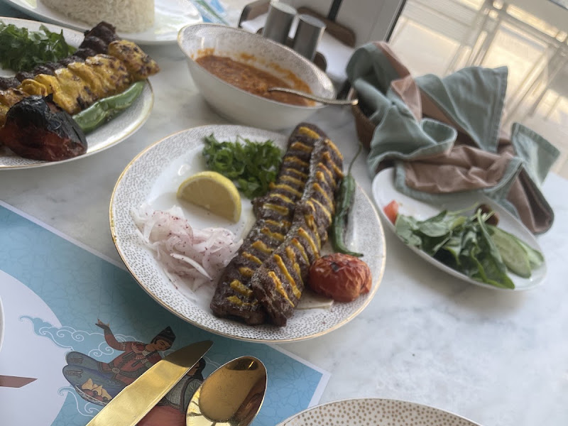 مطعم ايراني كاسبيا كافيه في القبلة, الكويت photo 2