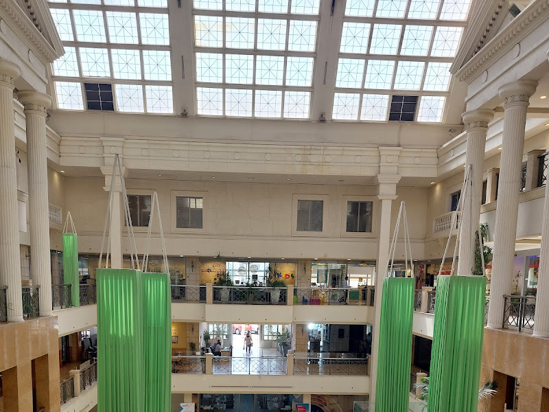 International Optique - Central Plaza