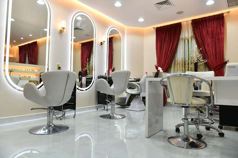 Lotus Luxury Ladies Beauty Salon photo 2