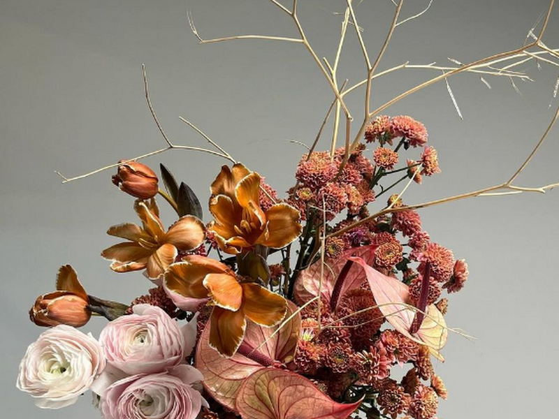 Pino Flowers