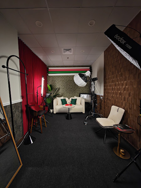 RED WAVE Studio photo 2