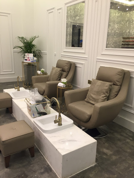 Shades Nail Spa photo 3