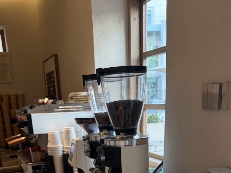 rotti cafe kuwait photo 3