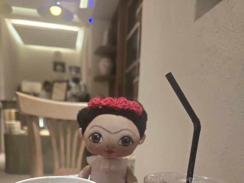 rotti cafe kuwait photo 4